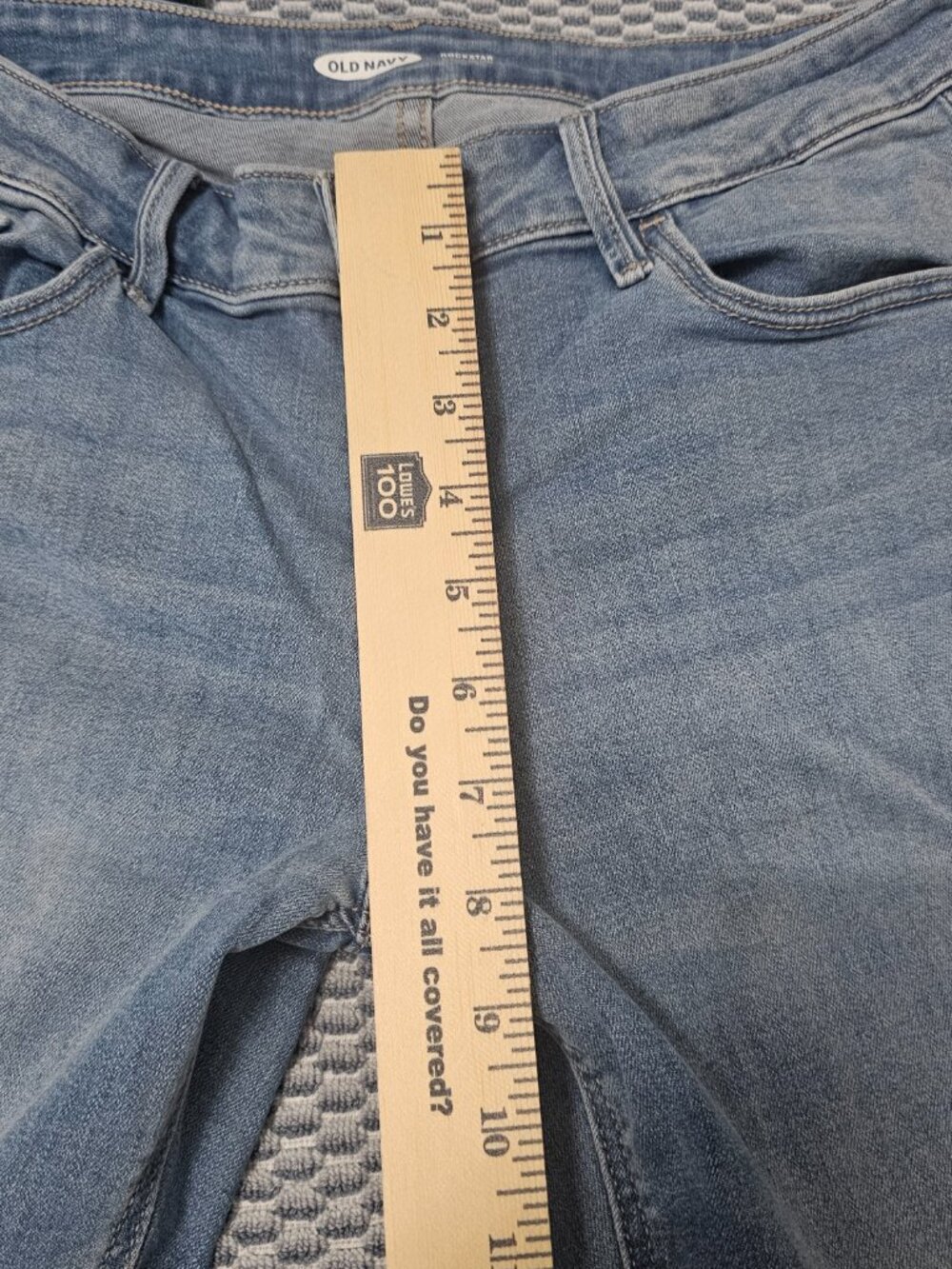 Old Navy Rockstar Super Skinny Jeans Raw Hem Light Wash Distressed Size 8 Petite - Picture 9 of 9